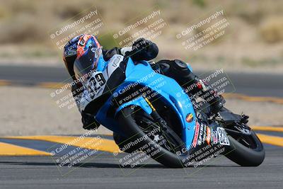 media/Mar-26-2023-CVMA (Sun) [[318ada6d46]]/Race 13 500 Supersport-350 Supersport/